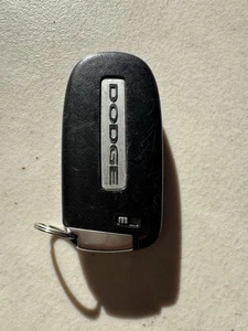 OEM DODGE JOURNEY DURANGO CARGADOR LLAVE INTELIGENTE MANDO A DISTANCIA DE PROXIMIDAD M3N-40821302 - Imagen 1 de 7