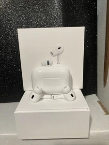 Apple AirPods Pro 2nd Generation with Noise Cancel Charging Case (USB‑C) - Zdjęcie 1 z 13