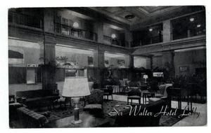 Tarjeta postal vintage interior del vestíbulo del hotel Sir Walter de Raleigh Carolina del Norte sin usar - Imagen 1 de 2