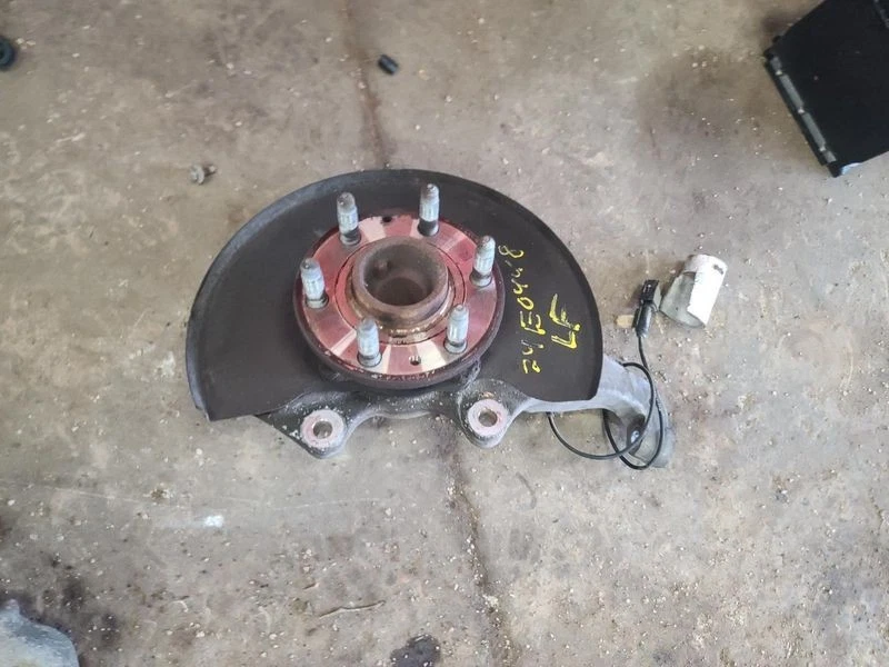 2016-2022 Chevrolet Colorado Front Left Driver Spindle Knuckle Assmebly OEM - Изображение 1 из 3