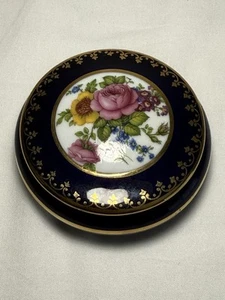 Limoges France Cadeaux D' Amour Porcelain Trinket Box Floral Design - Picture 1 of 8