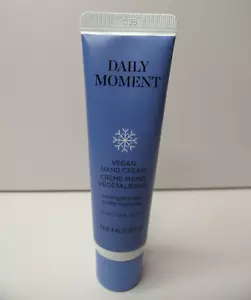 The Face Shop Daily Moment Vegan Hand Cream in Midnight Street 30 ml 1 oz Sealed - Picture 1 of 4