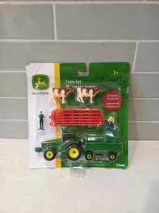 John Deere Farm Set 2020 Tomy Toys Tractor And Trailer brand new in box - Picture 1 of 3