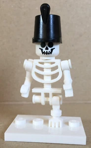 LEGO ®-Minifigura Esqueleto Chako Set 21322 Piratas Barracuda Bay - gen141 - Imagen 1 de 3