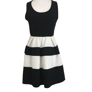 Finn & Clover Womens Dress Junior Size Large Black White Stripe Sleeveless Mini - Bild 1 von 9