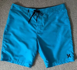 Hurley Badehose Badeshorts 36  Shorts Boardshorts türkis  mit Gersäßtasche - Bild 1 von 3