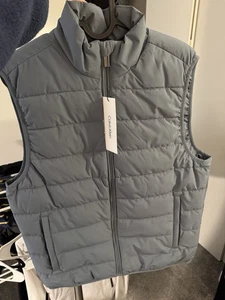 Calvin Klein Men’s Puffer Vest Size Small - Picture 1 of 3
