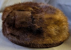 Vintage Brown Mink (?) Fur Hat Pillbox La Rose of New York 7.25" - Picture 1 of 9