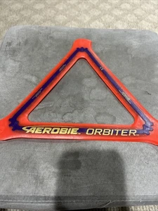 Aerobie Orbiter Bumerang - dreieckige Form, leicht zu meistern - rot - Bild 1 von 1