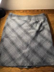 The Limited gray/black plaid pencil skirt, back zip, lined, size 12 - Picture 1 of 12