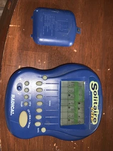 Radica 1997 Solitaire Lite Juego Electrónico Portátil De Colección Probado y Funcionando - Imagen 1 de 3