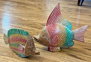 Set of 2 Rainbow Fish Wood Carvings Statue Nautical Decor Pastel Beach 7" - Picture 1 of 7