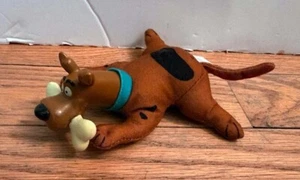 Vintage Scooby Doo and the Alien Invaders #7 Burger King Toy 2000 Plush - Picture 1 of 2