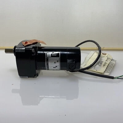 Motorreductor Bodine 24D2BEPM-D5 198TX3042 130V .3 Amp 8.3 RPM - Nuevo stock antiguo Foto 1 de 4