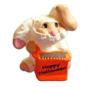 Hallmark MERRY MINIATURES Halloween Vintage BUNNY MUMMY Figurine NEW - Picture 1 of 3