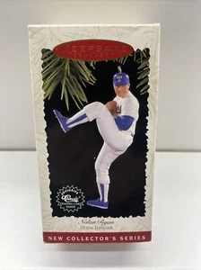 1996 Hallmark Keepsake Ornament ~Nolan Ryan ~At The Ballpark ~MLB ~Texas Rangers - Picture 1 of 4