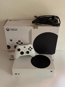 Xbox Series S 512 GB Robot White + Controller OVP - sehr guter Zustand - Bild 1 von 10