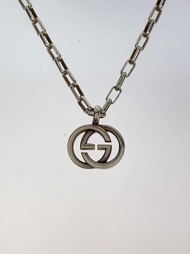 Collana Gucci SV925 SLV con top da donna