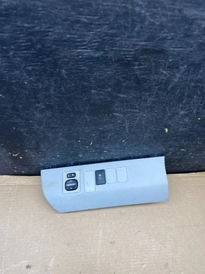 Interruptores de espejo retrovisor lateral izquierdo Toyota Sienna 2011 a 2013 embellecedor de bisel OEM R2495 DG Foto 1 de 4