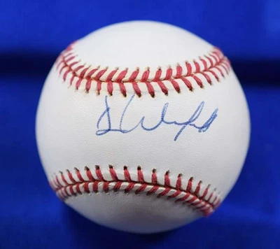 Dave Winfield Beckett BAS Autograph American League OAL Signed Baseball - Image 1 of 2