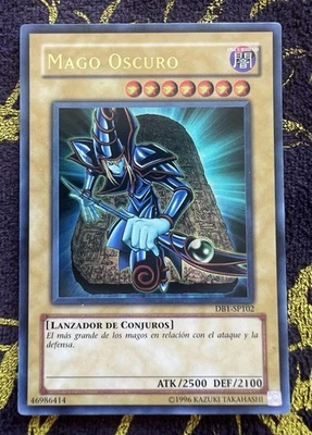 Yugioh Dark Beginnings 1 Dark Magician DB1-EN102 Spanish LP/MP SP102 Mago Oscuro - Image 1 of 2