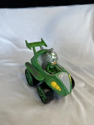 Figura de acción vehículo PJ Masks Gekko Power Racer Foto 1 de 4