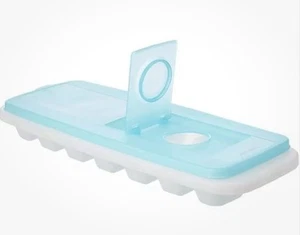 Tupperware Fresh 'n Pure Ice Cube Tray w/Seal & Flexible Silicone Bottom NEW - Picture 1 of 14