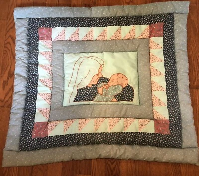 Colgante de pared acolchado vintage malva y verde retazos madre y bebé Foto 1 de 4