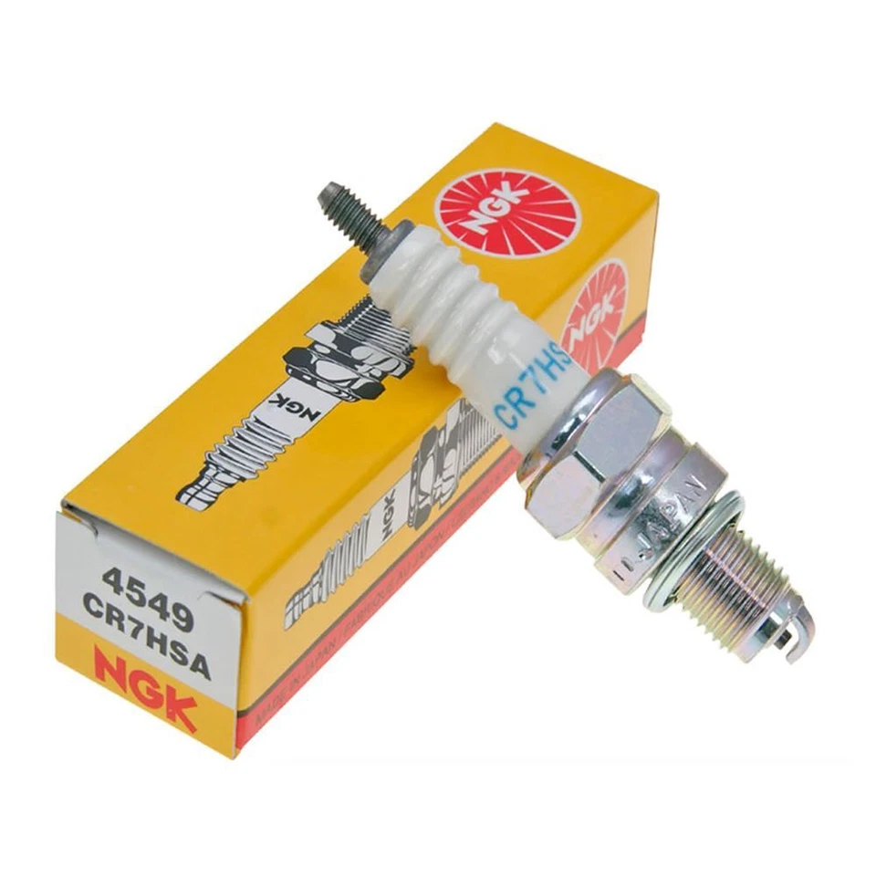 NGK CR7HSA Spark Plug fits Honda XR 80 R 2000 - Image 1 of 1
