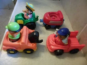 7 FISHER PRICE 3 LITTLE PEOPLE +4 FARM VEHICLES,TRUCK TRACTOR,TOW TRUCK,CART   - Picture 1 of 2