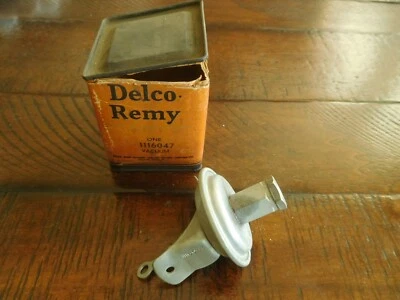 Cadillac 1949 1950 distribuidor de 8 cilindros aspiradora Advance Delco-Remy 1116047 nuevo de stock Foto 1 de 4