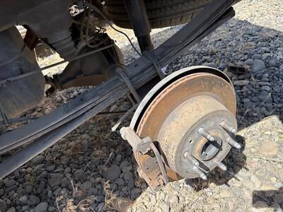 2015 GMC Sierra 1500 5.3L Rear Axle Assembly 14 15 16 17 OEM 3.42 Ratio OPT GU6 - Imagem 1 de 4