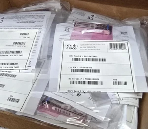 Original Cisco GLC-LH-SMD 10-2625- 02 new sealed with Hologram - Picture 1 of 2