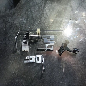 Kenmore Super High Shank Adjustable Invisible Zipper Foot & More Guide Etc Lot - Picture 1 of 1