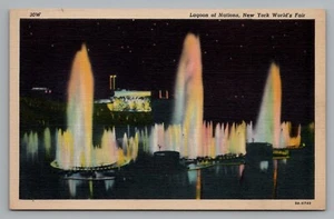 New York World's Fair 1939 Lagoon of Nations Water Fountain at Night Postcard - Picture 1 of 2