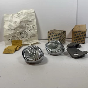 NEW Pair Of NOS Art Deco Chrome Bubble Reverse Backup Lights Kd856 SAER68 Lot 2 - Imagen 1 de 7