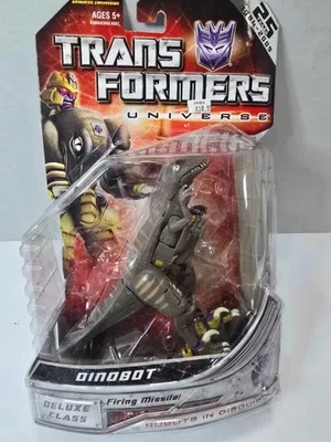 Transformers Universe Beast War Series Deluxe Class Dinobot - Image 1 of 4