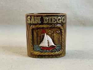 Souvenir Zahnstocherhalter San Diego Segelboot Segeln Japan MCM Kalifornien Holz - Bild 1 von 6