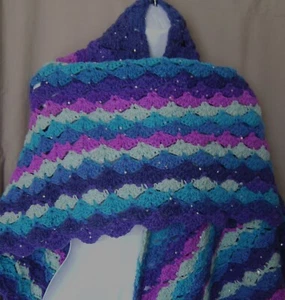 COLORFUL HANDMADE CROCHETED MULTI COLOR SEQUIN SHAWL WRAP - Bild 1 von 5