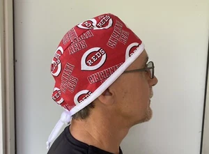 Cincinnati Reds MLB Surgical Scrub Cap,Cincinnati Surgeon Style Scrub, Tie back - Picture 1 of 3
