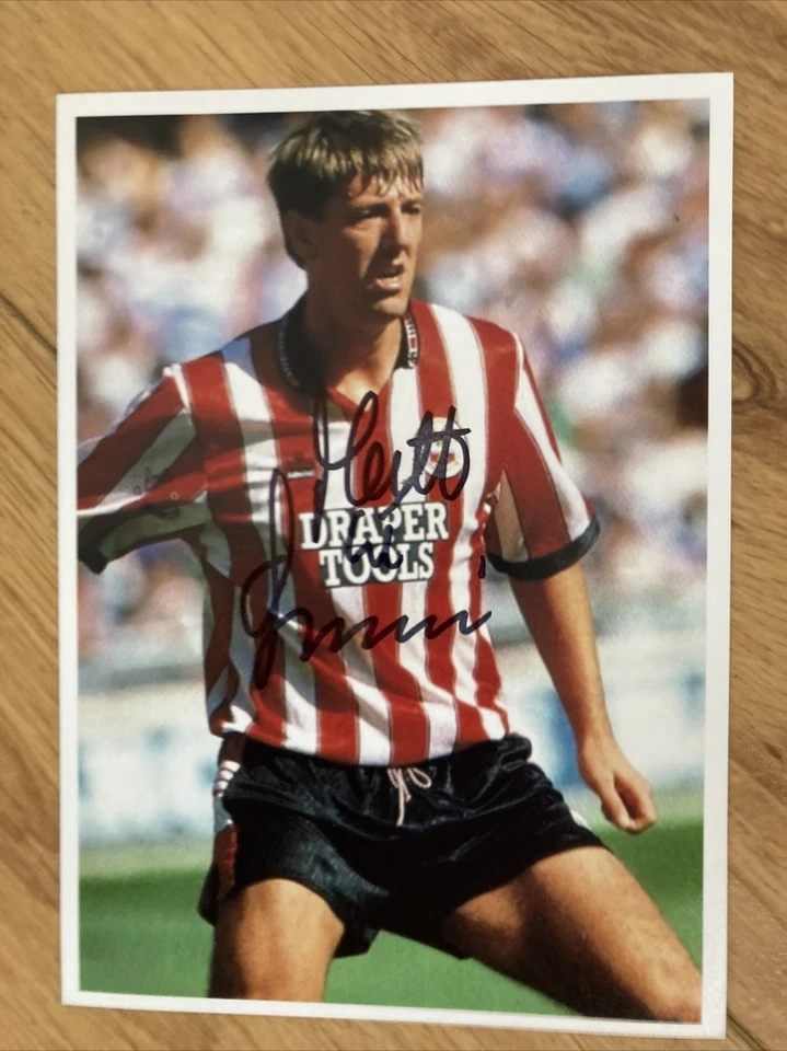 Matt Le Tissier Southampton Genuine  Hand Signed 7x5 bordered photo Autograph - Image 1 of 1