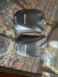 Microsoft Wireless Optical Mouse Tested And Works: Lot of 2 - Picture 1 of 2