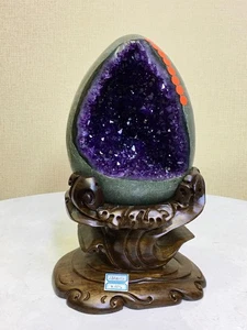 10,23 Pfund natürliche Amethyst Geode Dinosaurier Ei Kristall Präparat Wohndeko + Ständer - Bild 1 von 8