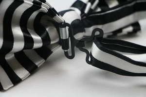 Mens Black And White Vertical Striped Bow Tie Pre-Tied Bowtie Wedding Formal - Picture 1 of 3