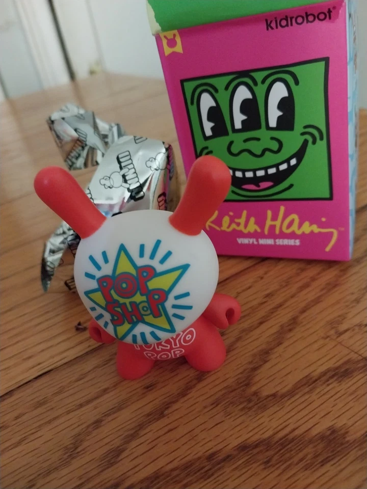 Figura Kidrobot Keith Haring Dunny Vinilo Serie Pop Shop Tokio 3 pulgadas Foto 1 de 4