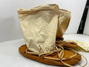 Mens leather USAF Arctic Survival moccasins size 12, used good - Picture 1 of 12