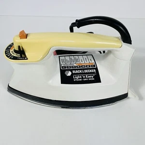 Vintage 1986 Black & Decker Light 'n Easy Steam & Dry Iron F383WH - Picture 1 of 11