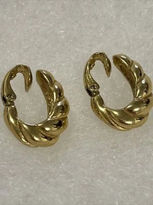 CROWN TRIFARI Twisted Loop EARRINGS Gold Tone Clip-on Vintage - Picture 1 of 7