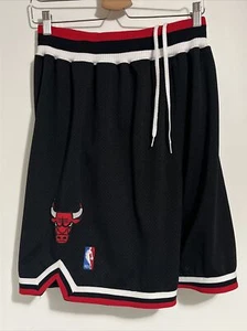 Chicago Bulls Vintage Nike Shorts 1990er Jahre Größe 34 Michael Jordan 100 % authentisch - Bild 1 von 20