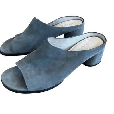 Diapositivas de mula de gamuza gris Ecco para mujer talla 7 EU 38 Foto 1 de 4